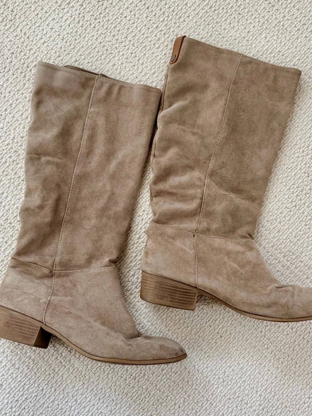 Tall Women's Suede Mid-Heel Boots in Taupe